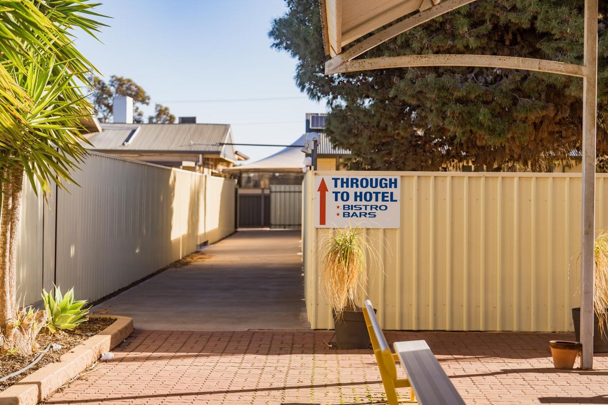 The Sundowner Cabin & Tourist Park Whyalla Dış mekan fotoğraf