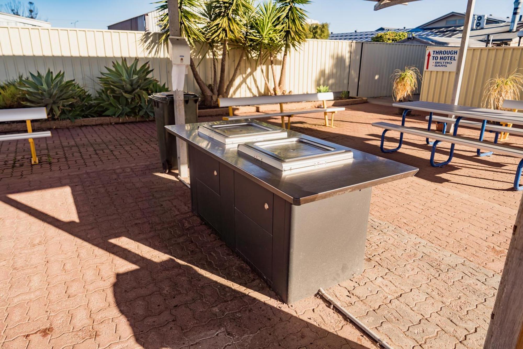 The Sundowner Cabin & Tourist Park Whyalla Dış mekan fotoğraf